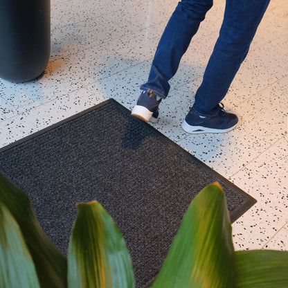 Cleans Ocean Entrance Mat